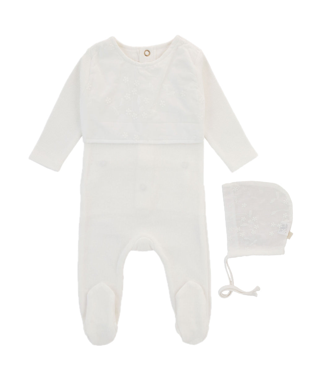 Cadeau Little Elegance Footie And Bonnet - White Cadeau Little Elegance Footie And Bonnet - White