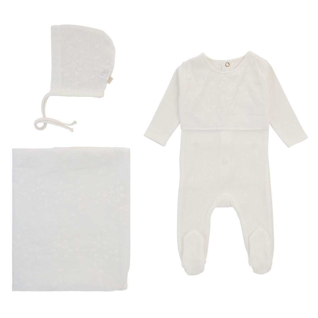 Cadeau Little Elegance Footie And Bonnet - White Cadeau Little Elegance Footie And Bonnet - White